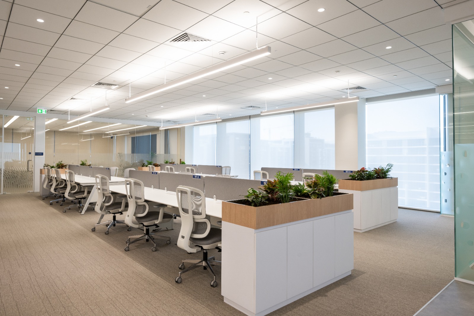 Dubai Hills Office Furniture Staff Workstations Office Furniture